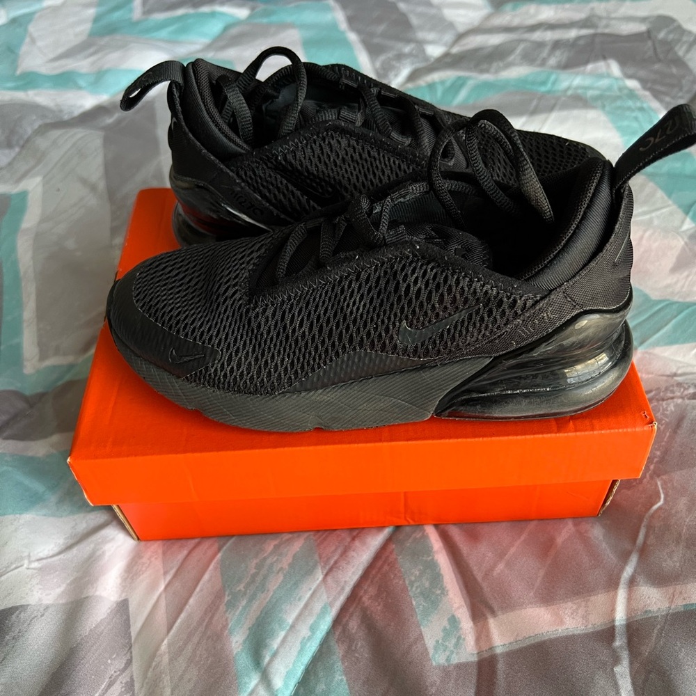 Nike Air Max 270 Little Kids shoe-size 1.5